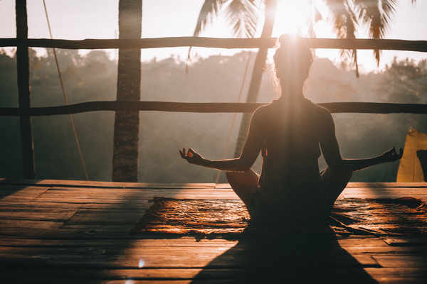 Niyamas  : les règles de vie pour une pratique profonde du yoga